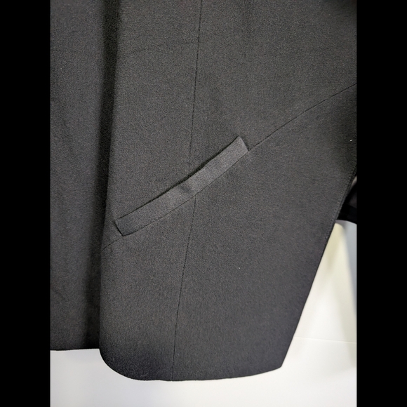 Marciano Classic Black Tuxedo Blazer - Picture 5 of 10
